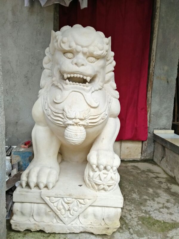 Patung singa qilin
